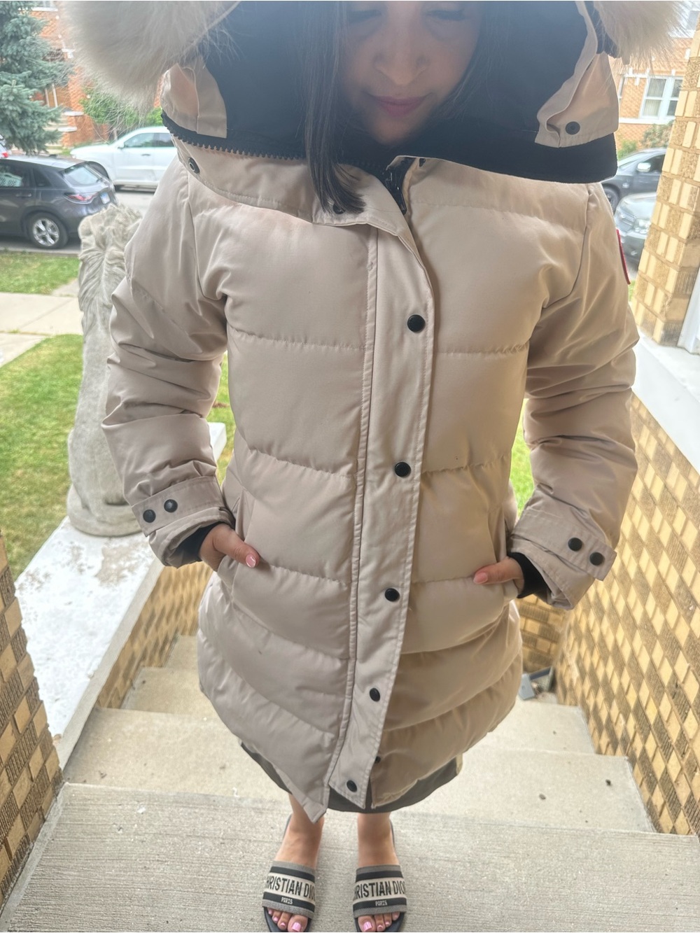 Canada Goose Light Beige Women's Down Puffer Coat with Fur-Trim Hood - Picture 3 of 11